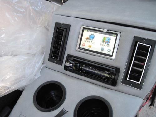 1969  CLASSIC DODGE  D200  HD  TRUCK, image 4