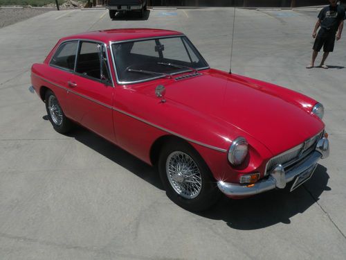 1967 MGB GT 43K ORIGINAL MILES L@@K L@@K NO RESERVE, image 9