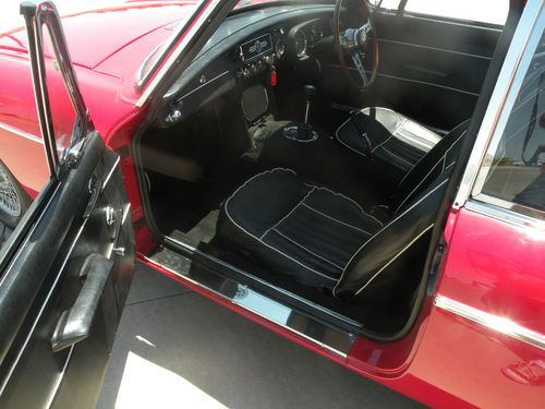 1967 MGB GT 43K ORIGINAL MILES L@@K L@@K NO RESERVE, image 12