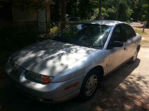 2002 saturn sl base sedan 4-door 1.9l