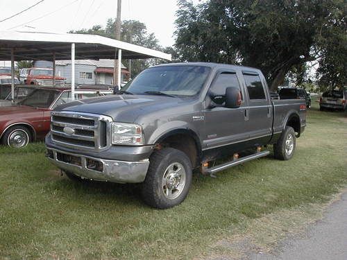 2005 ford f-250 super duty fx4 crew cab pickup 4-door 6.0l