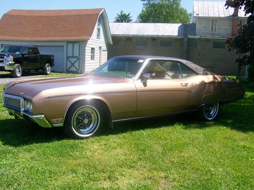 1970 buick riviera base 7.5l