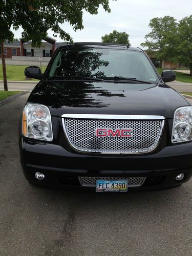 2010 GMC Yukon Denali Sport Utility 4-Door 6.2L, US $39,500.00, image 2