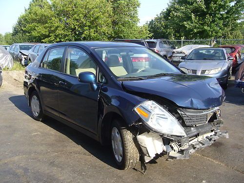 2009 Nissan Versa S automatic transm repairable rebuildable damaged salvage car, image 10