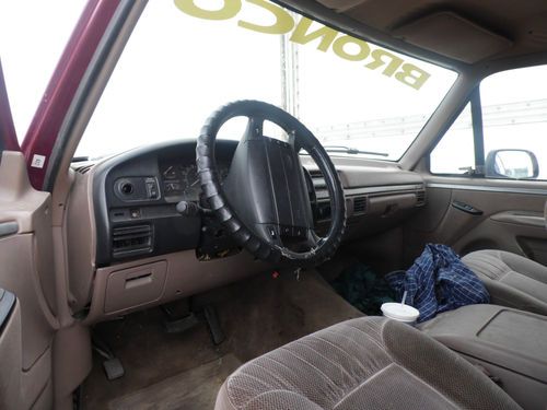 1992 Ford Bronco Eddie Bauer Sport Utility 2-Door 5.0L, image 4