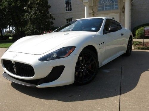 2012 maserati mc stradale granturismo pearl white/red blk 1.9%