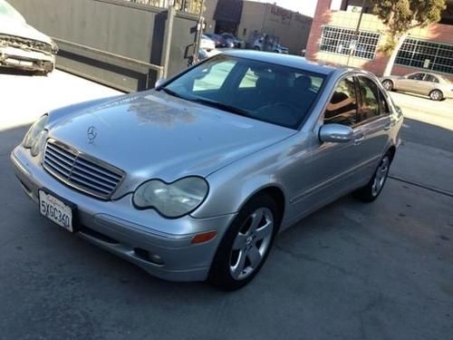 2003 mercedes-benz c240 base sedan 4-door 2.6l