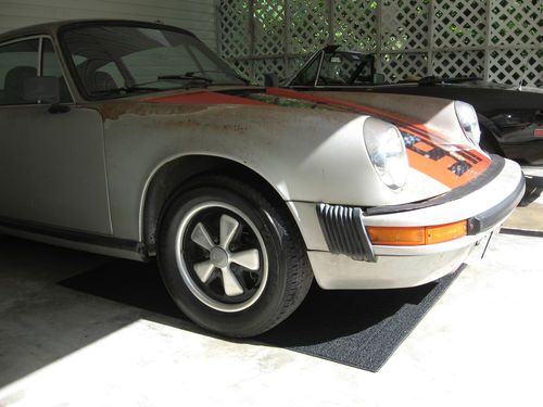 1974 PORSCHE 911 COUPE Silver/Black Needs Partial Restoration Great Oppty!, image 5