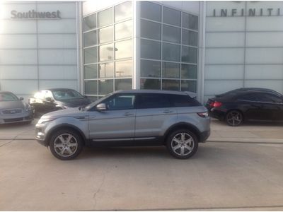 2012 range rover evoque premium pure low miles  one owner