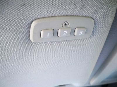 2004 VOLVO XC90 2.5T ALL WHEEL DRIVE SUNROOF LEATHER $99.00 NO RESERVE NICE SUV, image 39
