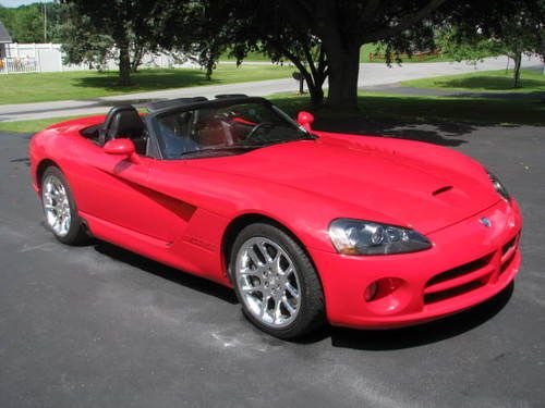 2003 dodge viper srt-10 convertible 2-door 8.3l