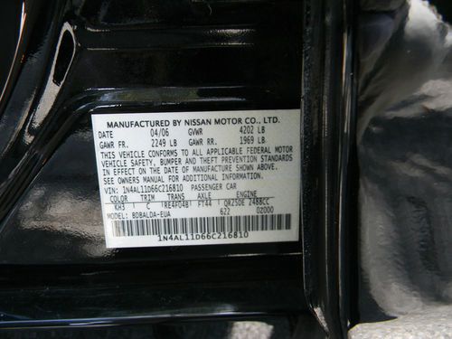 2006 Nissan Altima SL Sedan 4-Door 2.5L, image 2