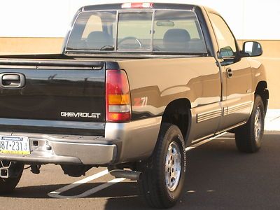 2000 CHEVROLET 1500 SILVERADO LS 4X4 Z71 ONE OWNER LOW MILES CLEAN NO RESERVE, image 3