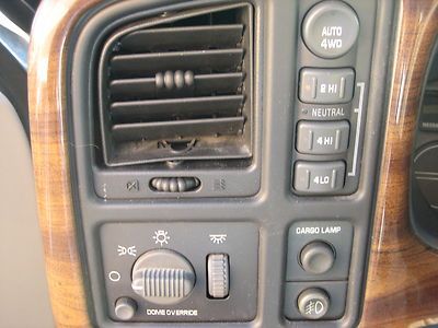 2000 CHEVROLET 1500 SILVERADO LS 4X4 Z71 ONE OWNER LOW MILES CLEAN NO RESERVE, image 22