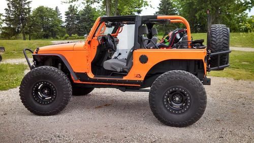 2008 jeep wrangler stretched on 40's