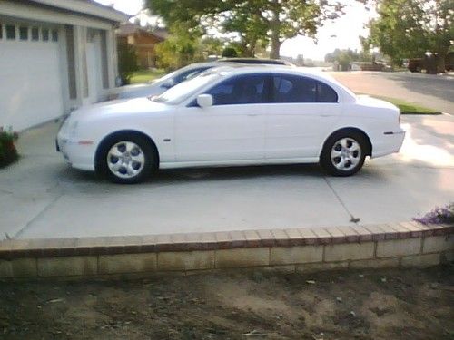 2000 jaguar s-type base sedan 4-door 3.0l