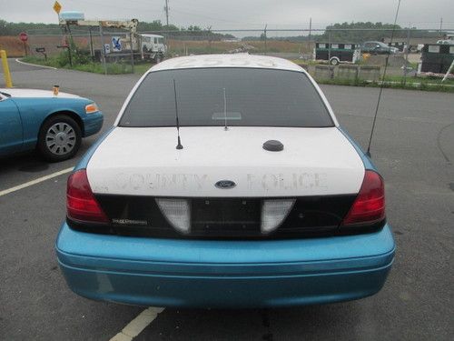 2005 FORD CROWN VICTORIA EX POLICE CAR INTERCEPTOR PACKAGE GOVT. SURPLUS-VA., image 3