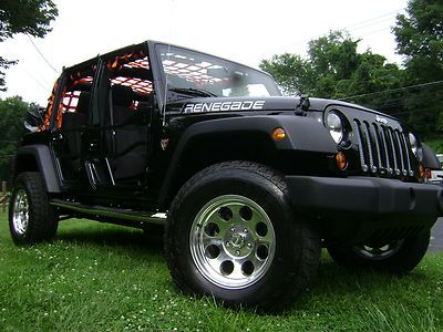 Go naked in the renegade jeep unlimited procomp wheels skjacker lift no reserve