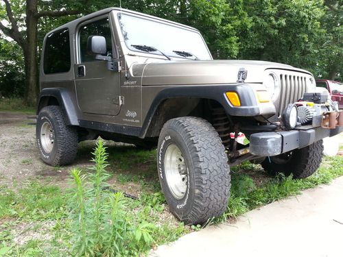 2004 jeep wrangler sport utility 2-door 4.0l lift