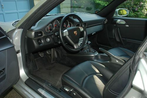 2005 Porsche 911 Carrera Coupe, image 3