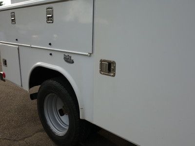 FORD F-350 6.0 DIESEL CREW CAB DUALLY UTILITY BOX COLD A/C AUTOCHECK  NO RESERVE, image 32