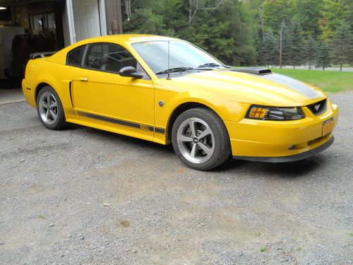 2004 ford mustang mach i coupe 2-door 4.6l