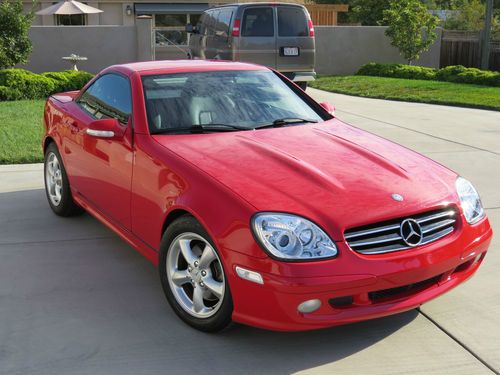 Red slk roadster like new