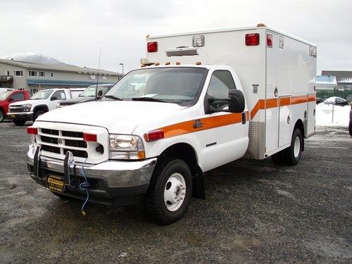 2002 ford f350 4x4 ambulance, 7.3 diesel, 22k orig. miles, exc condition as new
