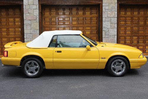 1993 FORD MUSTANG FEATURE CAR LX CONVERTIBLE LIMITED EDITION AUTO 469 MILES!!!, image 12