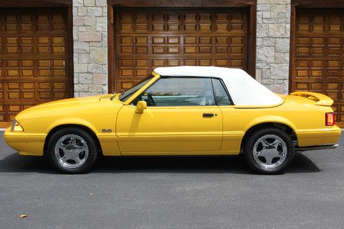 1993 Ford mustang limited edition #4