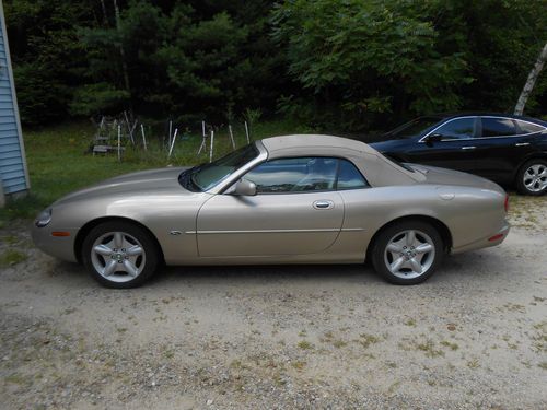 1997 jaguar xk8 base convertible 2-door 4.0l