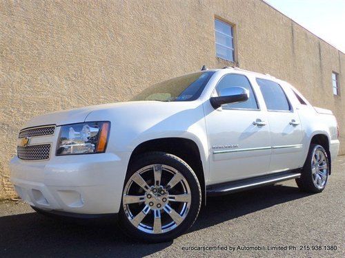 2011 chevrolet avalanche ltz warranty navigation 22 inch chrome diamond white