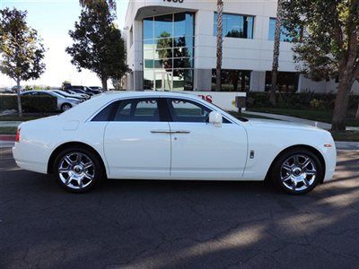 2010 rolls royce ghost english white pano roof loaded rolls-royce goodwood