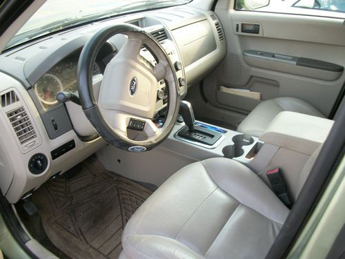 2008 Ford Escape Hybrid Sport Utility 4-Door 2.3L - NO RESERVE, image 3