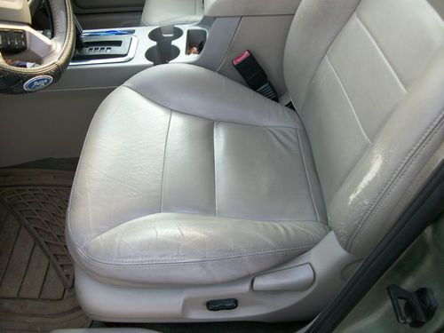 2008 Ford Escape Hybrid Sport Utility 4-Door 2.3L - NO RESERVE, image 4