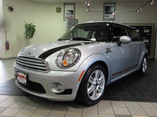 32k miles we finance hard top automatic silver black stripes cloth alloy wheels