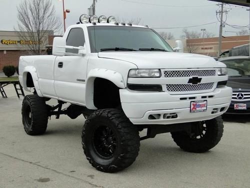 02 chevy 2500hd 6.0  monster truck