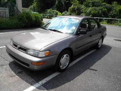 1995 toyota corolla dx sedan 4-door 1.8l