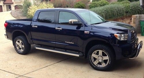 2008 toyota tundra 4x4 crewmax limited - over $5,000 in custom upgrades