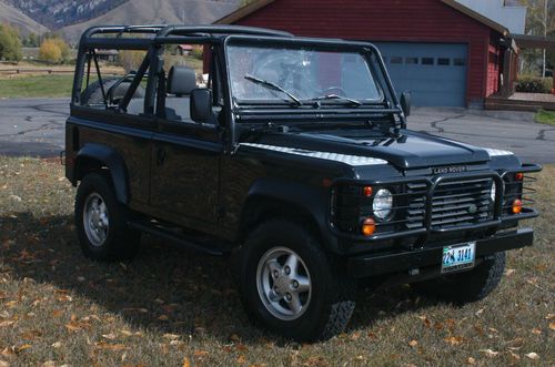 1995 land rover defender 90 rare black with only 52,000 miles