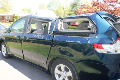 2011 Toyota Sienna LE Mini Passenger Van 5-Door 2.7L, US $12,000.00, image 4