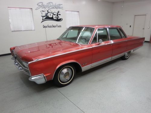 1966 chrysler &#034;new yorker&#034; 4 dr. sedan in &#034;beautiful&#034; coral  440 v-8, &#034;cold&#034; a/c