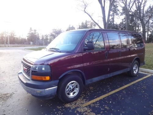 2004 gmc savana 1500 all wheel drive passenger van 5.3l v8 awd chevy express