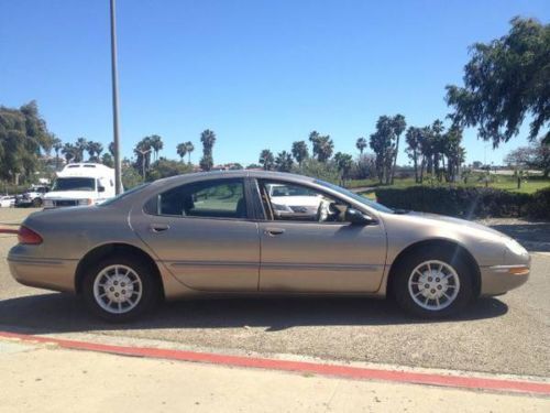 2001 chrysler concorde lxi - mileage only 56,400 local pickup only south. calif.