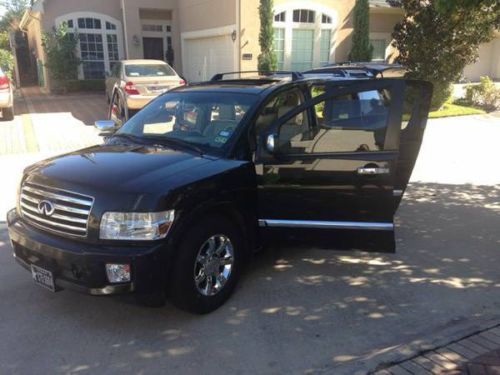 Black infiniti suv qx56 2004 like brand new!
