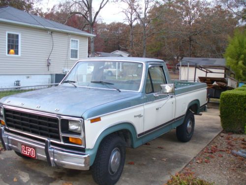 81&#039; ford f-100 ranger short bed pickup truck 6 cylinder 4.9l (300 cu in)