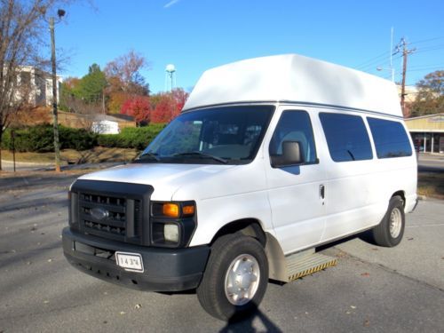 2008 ford e-150 hightop handicap van braun wheelchair lift 1 owner clean