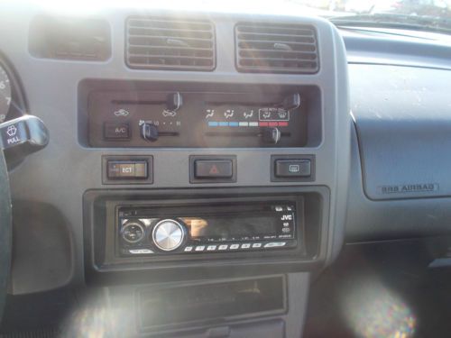 2000 Toyota Rav4, NO RESERVE, image 6