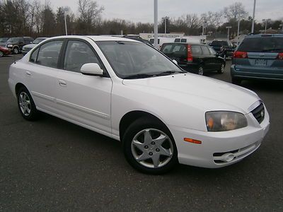 Low reserve fuel efficient 2004 hyundai elantra gls sedan