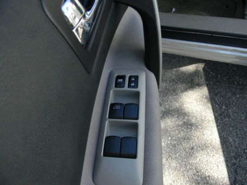 2008 Nissan Rogue SL Sport Utility 4-Door 2.5L, image 4